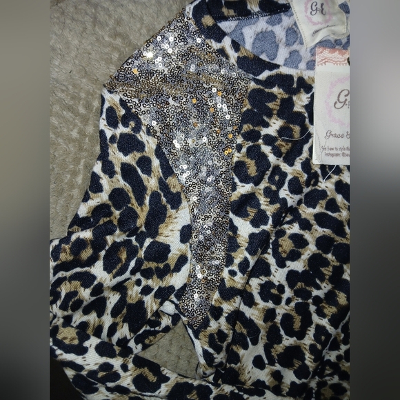 Leopard Print Sequin Shoulder Top.Grace and Emma leopard print 10/12 - Picture 5 of 5